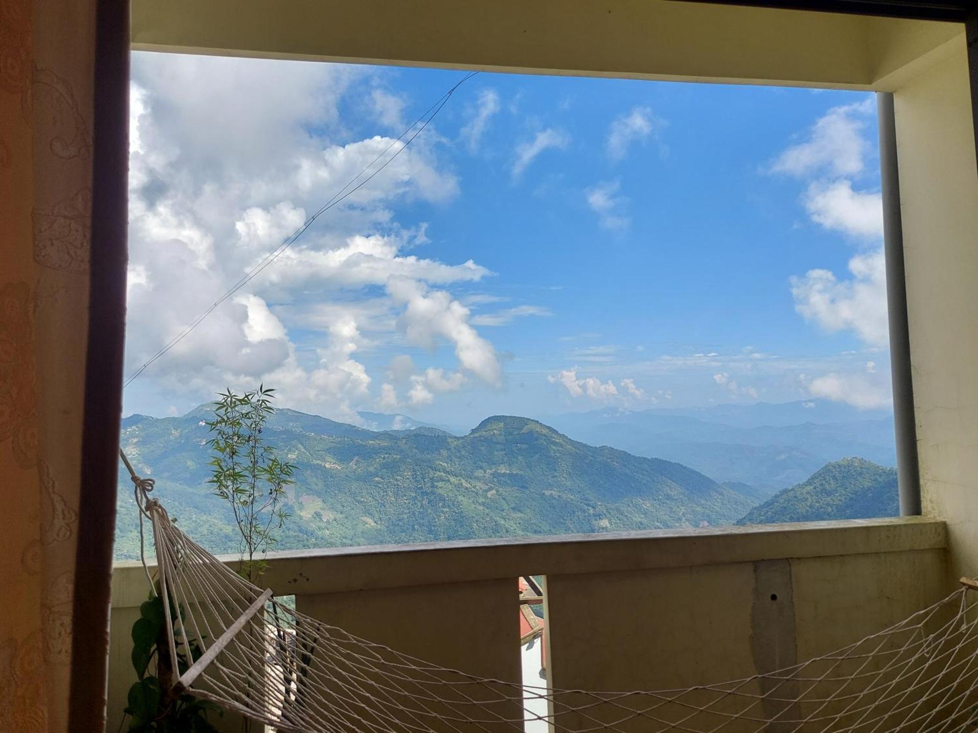 Giftland Homestay Āīzawl Exterior foto