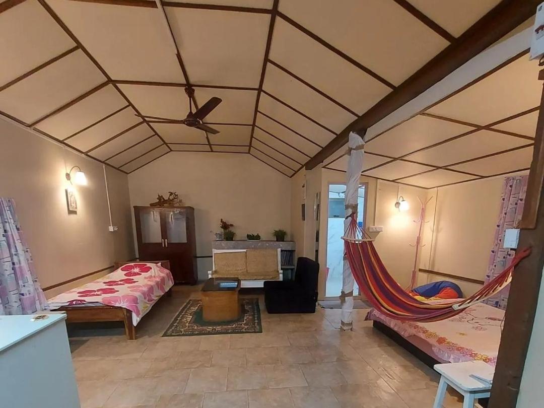 Giftland Homestay Āīzawl Exterior foto